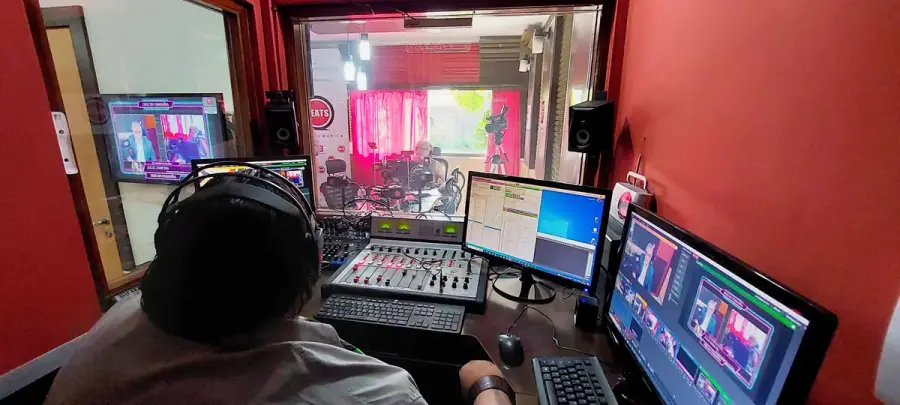 Sala de control Beats Radio